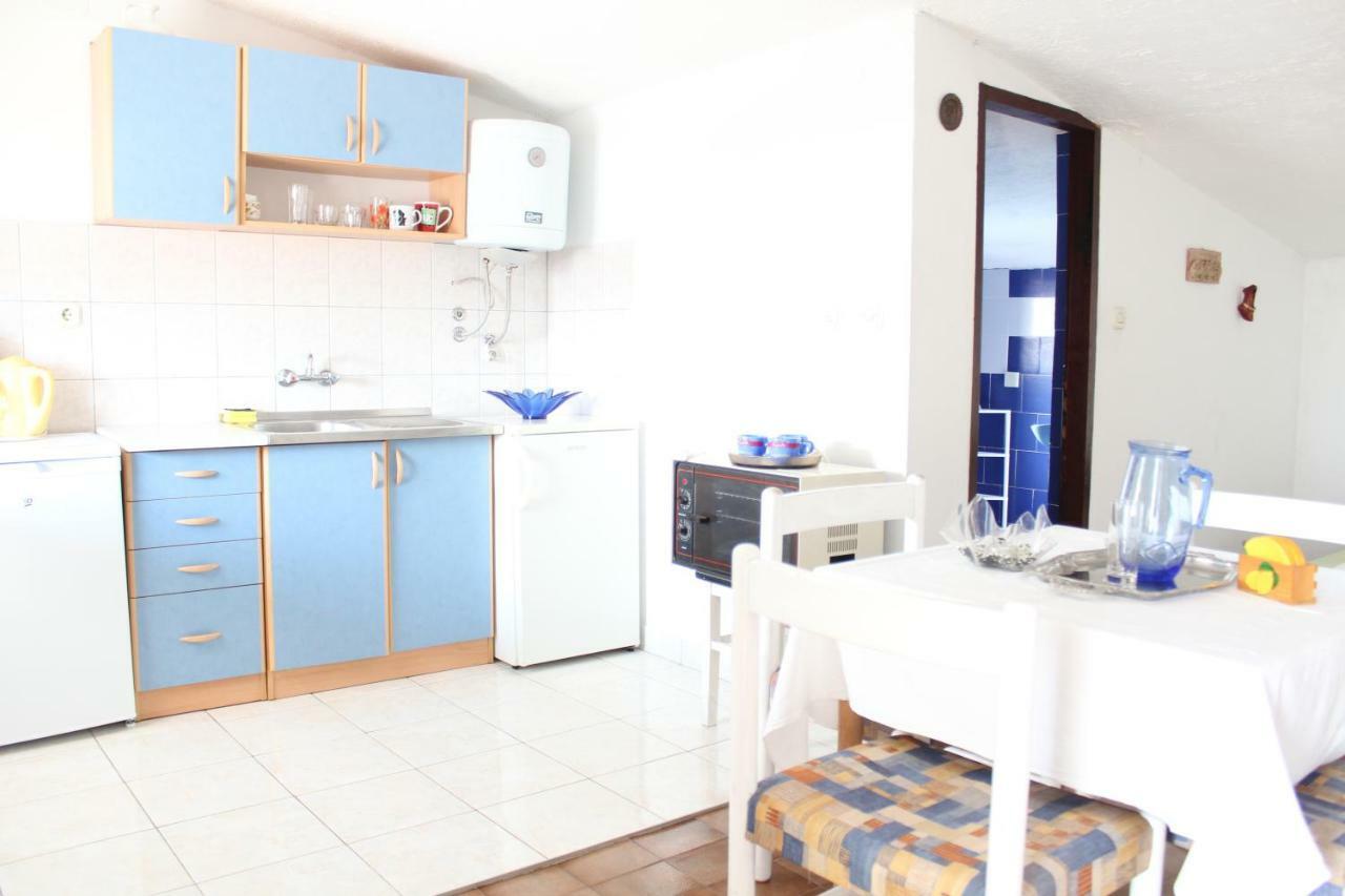 Tribunj Apartmani Esterno foto
